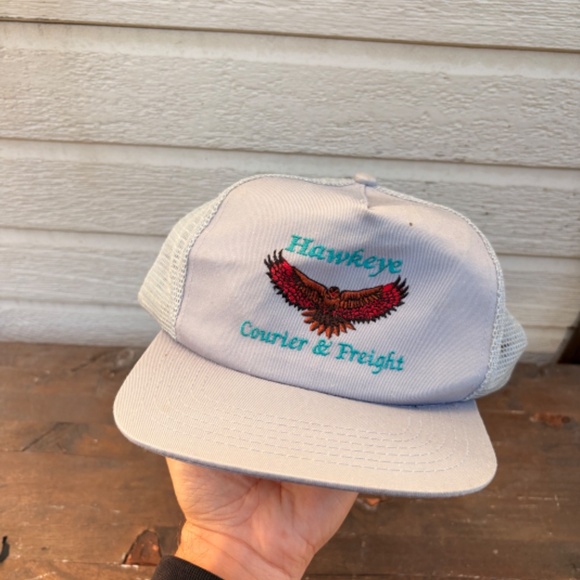 Vintage HAWKEYE Courier & Freight Mesh trucker hat snapback grey EAGLE - Picture 2 of 5